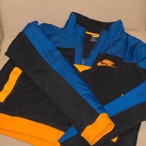 Women's Cropped Nike Jacket